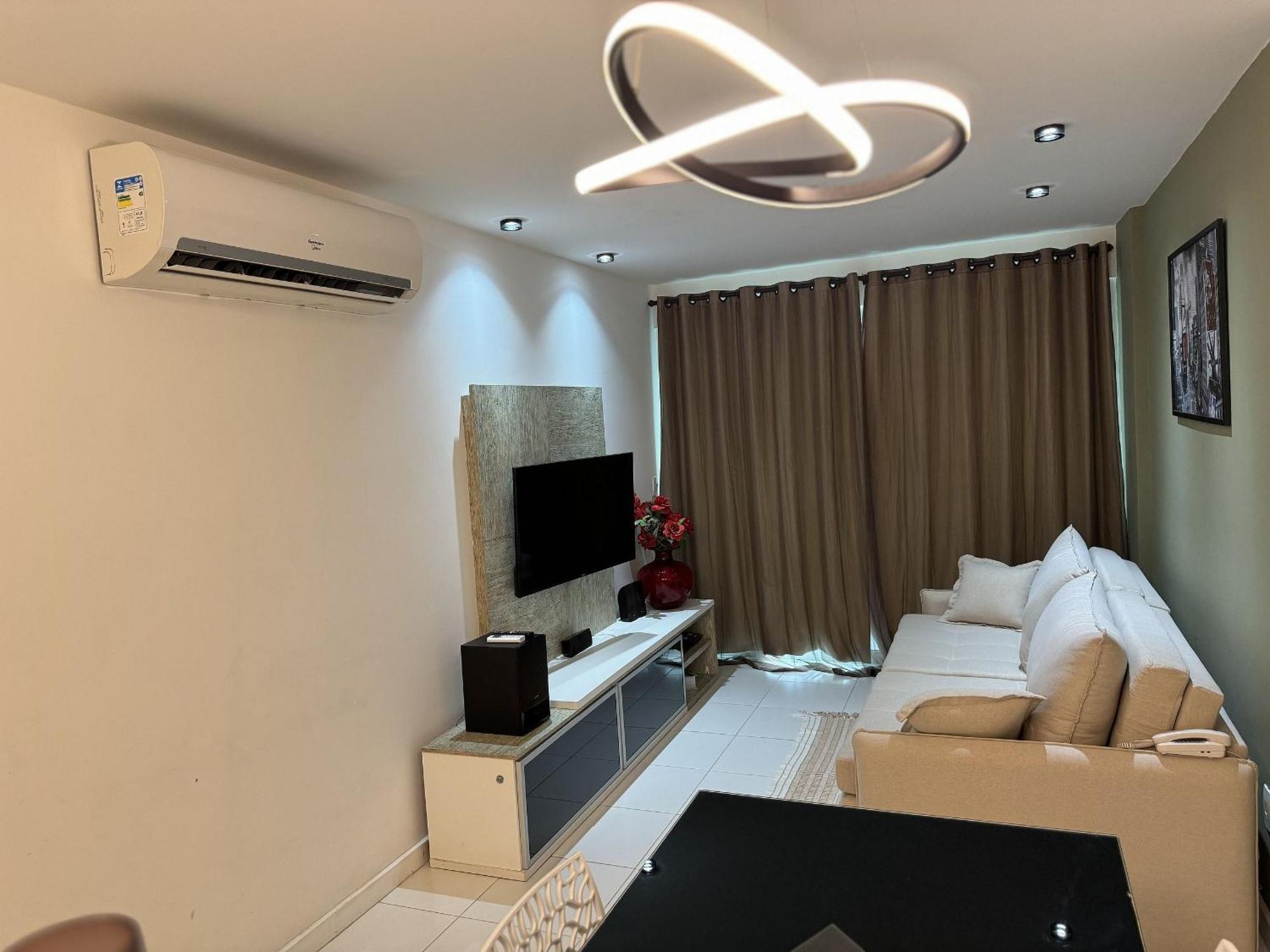 Hihome - Mandai Flat